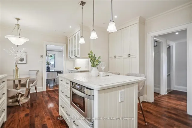 Additional image 17 of 251 Lytton Blvd