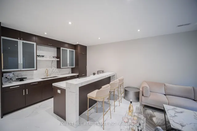 Additional image 34 of 38 Mason Blvd