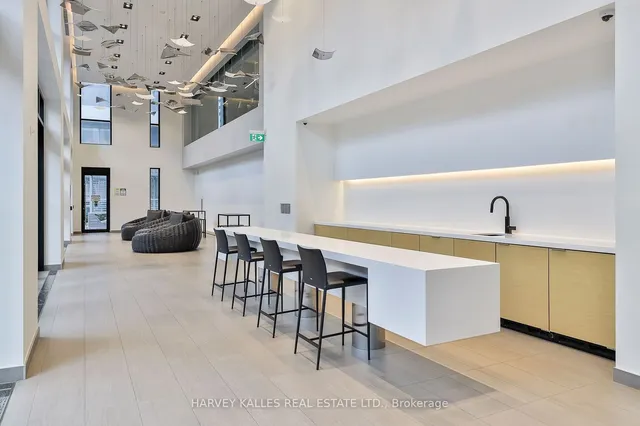 Additional image 29 of 1 Yorkville Ave Unit 4503