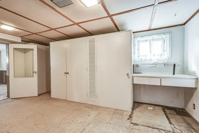 Additional image 28 of 2 Rollet Dr