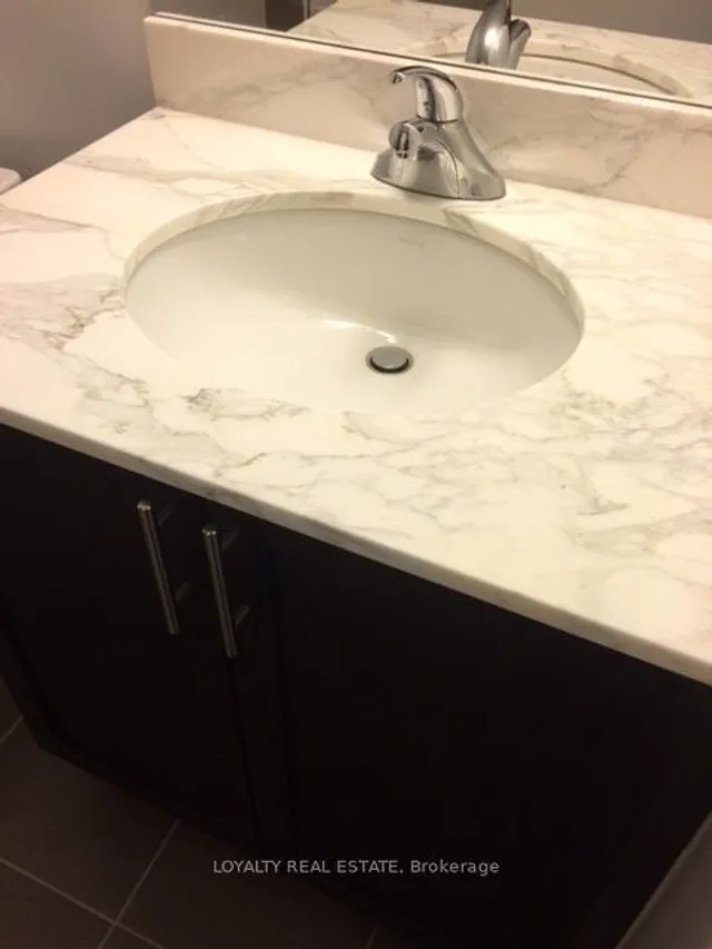 Additional image 17 of 830 Lawrence Ave Unit 733