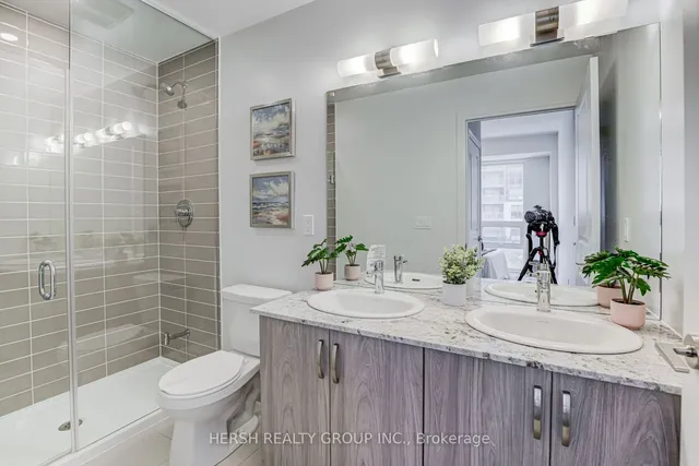 Additional image 9 of 10 Meadowglen Pl Unit 301