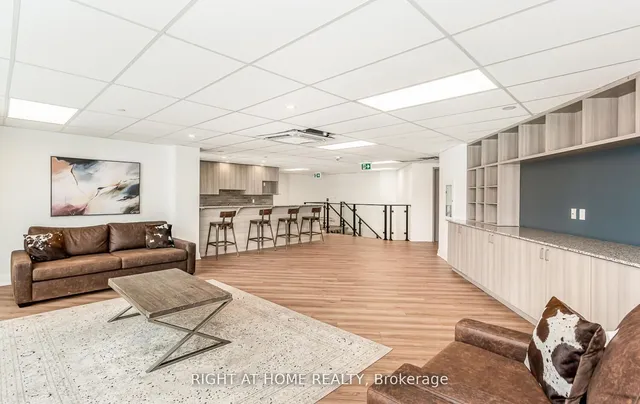 Additional image 13 of 1 Falaise Rd Unit 215