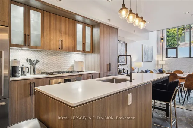 Additional image 14 of 50 Bartlett Ave Unit TH 8