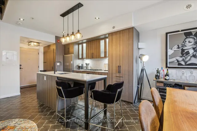 Additional image 16 of 50 Bartlett Ave Unit TH 8