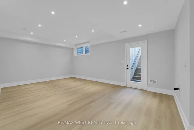 Additional image 34 of 386A Rimilton Ave