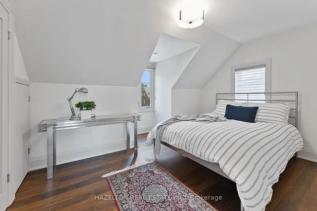 Additional image 29 of 97 Strathallan Blvd