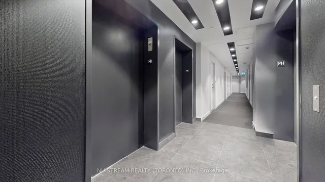 Additional image 18 of 195 Redpath Ave Unit PH06