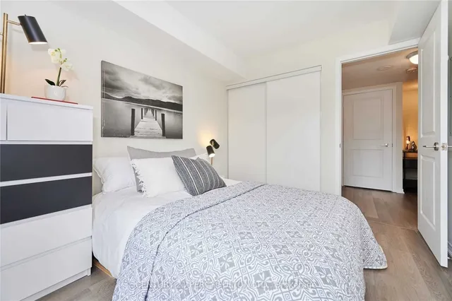 Additional image 15 of 90 Orchid Place Dr Unit 315