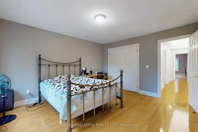 Additional image 32 of 430 Hounslow Ave