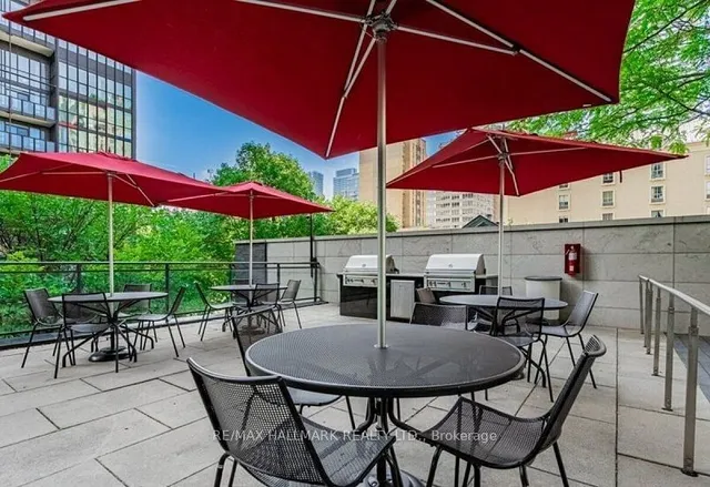 110 Charles St Unit 2310