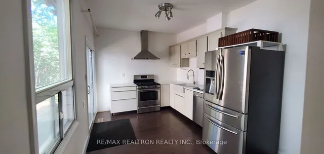 Additional image 24 of 13 Clark St