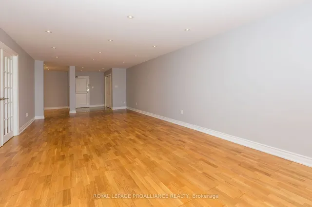 Additional image 17 of 3151 Bridletowne Circ Unit 1604