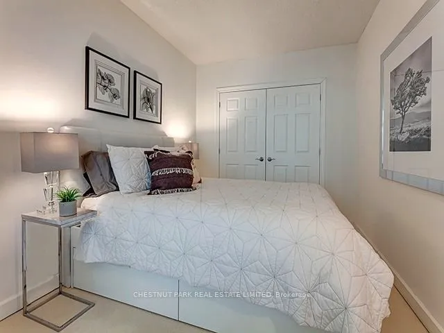 Additional image 11 of 350 Wellington St Unit 319