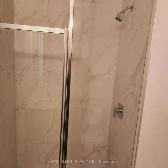 Additional image 10 of 31 Tippett Rd Unit 1015