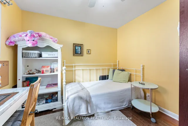 Additional image 15 of 109 Thicketwood Dr