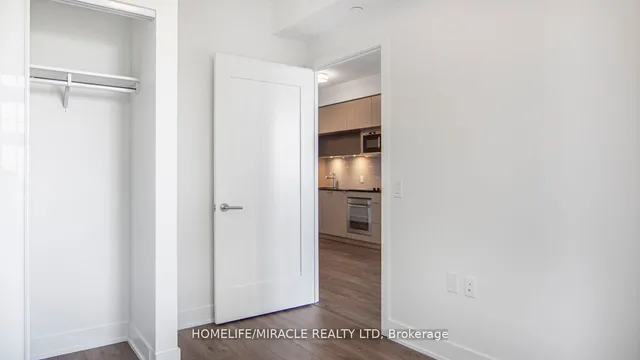 Additional image 18 of 575 Bloor St Unit 2905