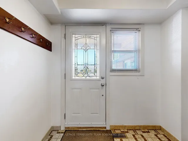 Additional image 24 of 10 Bengal Crt