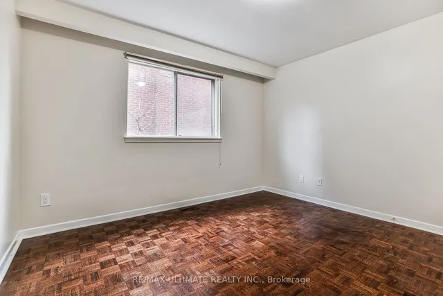 Additional image 10 of 90 Charlton Blvd