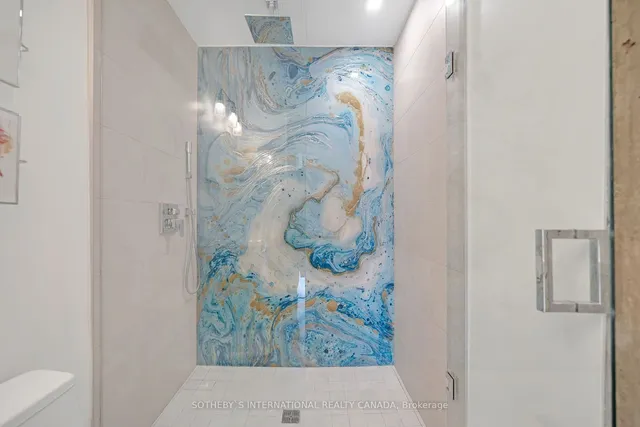 Additional image 32 of 169 John St Unit 801