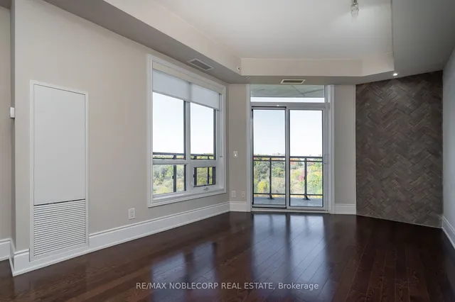 Additional image 13 of 840 Queens Plate Dr Unit 805