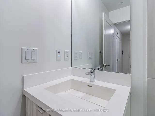 Additional image 18 of 10 Eva Rd Unit 604