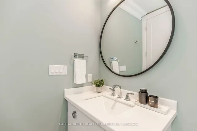 Additional image 25 of 460 Adelaide St Unit PH105