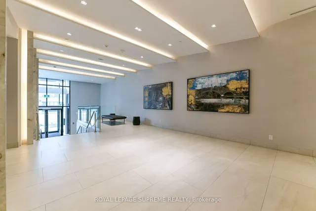 Additional image 8 of 4208 Dundas St Unit 215