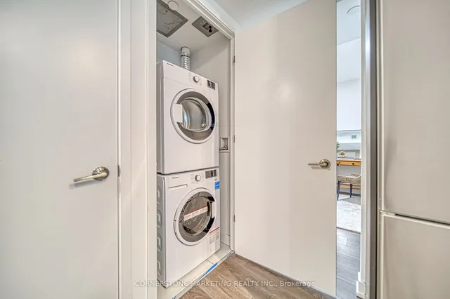 Additional image 22 of 8 Tippett Rd Unit 813