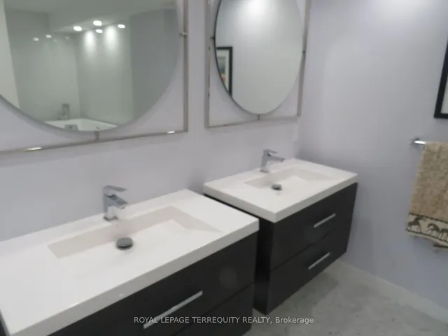 Additional image 8 of 2045 Lakeshore Blvd Unit 3305