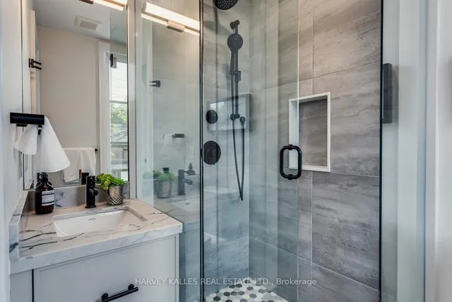 Additional image 27 of 372 Briar Hill Ave