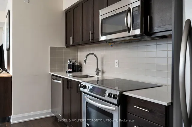 Additional image 5 of 18 Graydon Hall Dr Unit 811