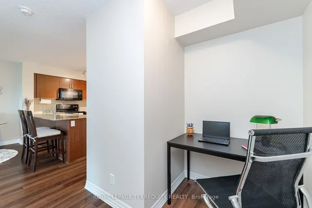 Additional image 20 of 80 Esther Lorrie Dr Unit 503