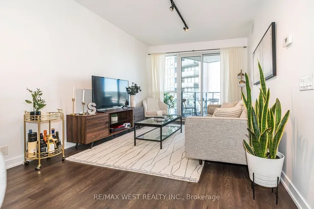 Additional image 23 of 10 Park Lawn Rd Unit 1705