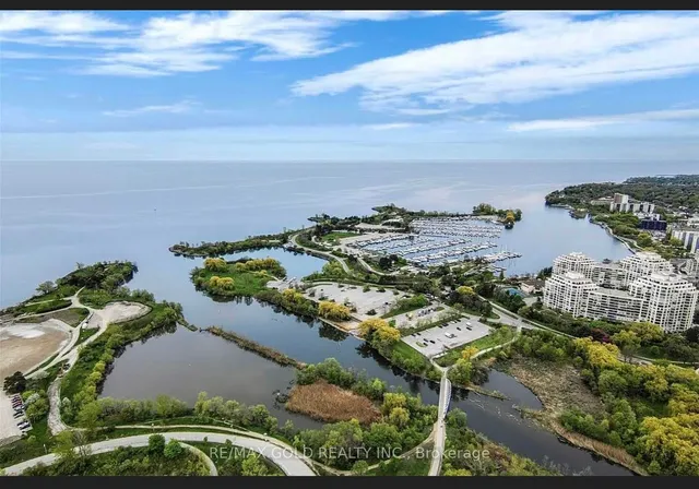 Additional image 10 of 30 Shore Breeze Dr Unit 4816