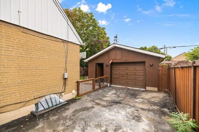 Additional image 37 of 20 Hatfield Cres