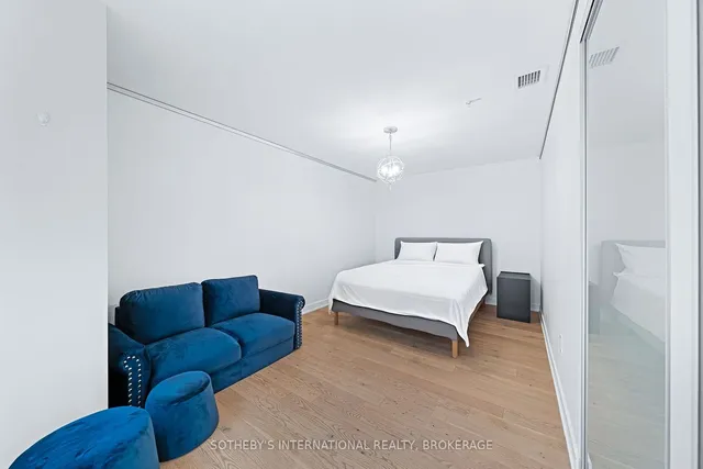 Additional image 10 of 629 King St Unit 212