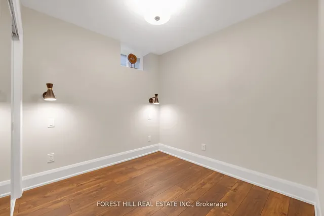 Additional image 32 of 2567 Lake Shore Blvd