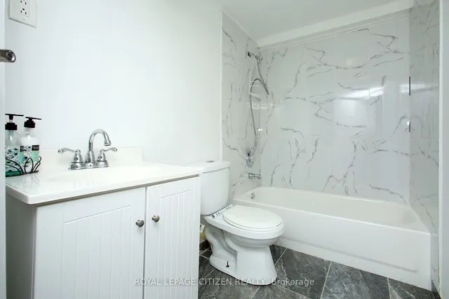 Additional image 17 of 6 Medonte Ave