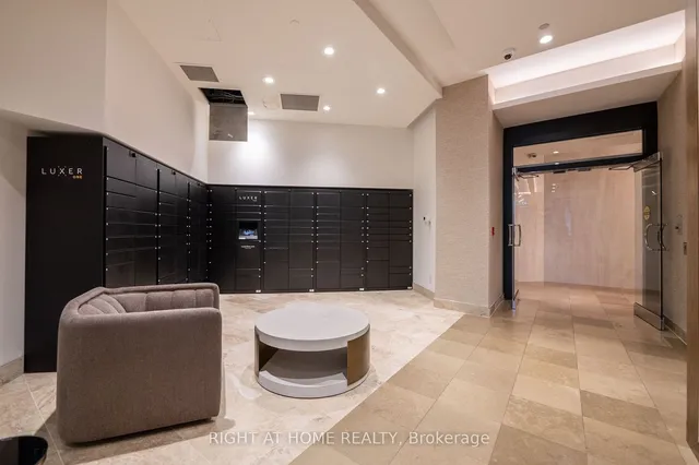 Additional image 6 of 5 Northtown Way Unit 702