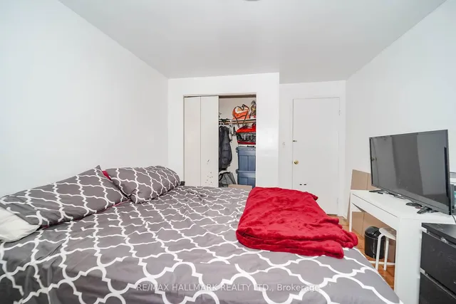 Additional image 18 of 353 DRIFTWOOD Ave Unit #2