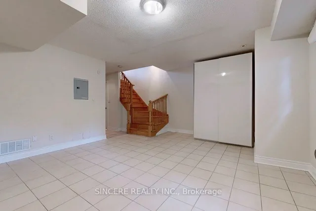 Additional image 30 of 2 Clairtrell Rd Unit C