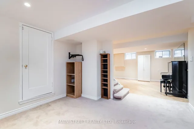 Additional image 34 of 73 Colin Ave