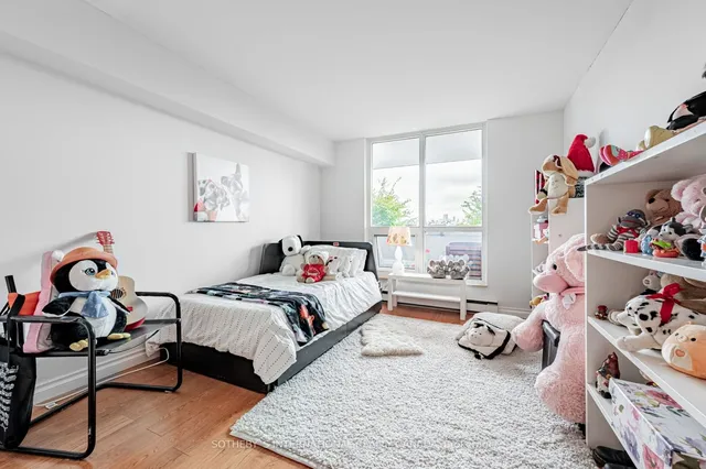 Additional image 18 of 360 Bloor St Unit 505