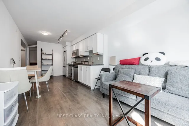 Additional image 27 of 525 Adelaide St Unit 1022