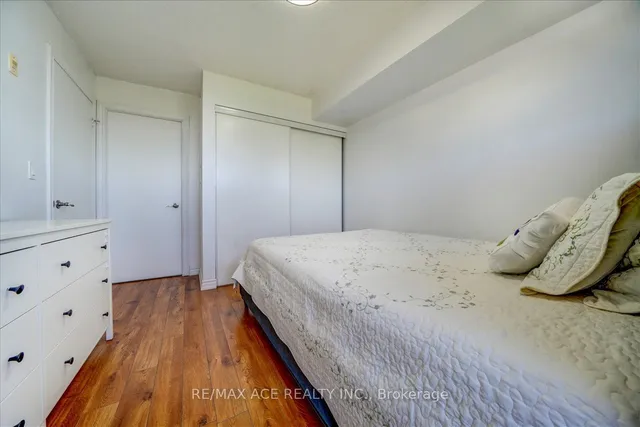 Additional image 13 of 3650 Kingston Rd Unit 514