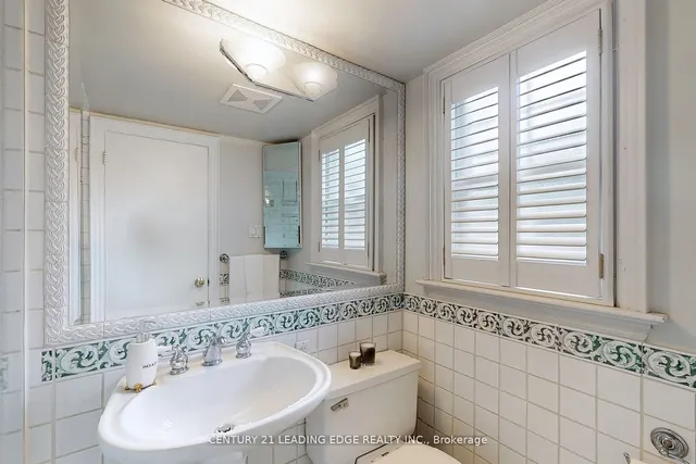 Additional image 26 of 61 Laurentide Dr