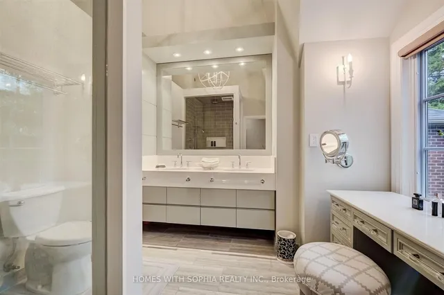 Additional image 19 of 162 Glenvale Blvd