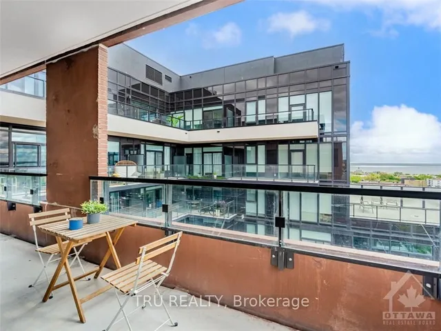 Additional image 27 of 270 DUFFERIN St Unit LPH12