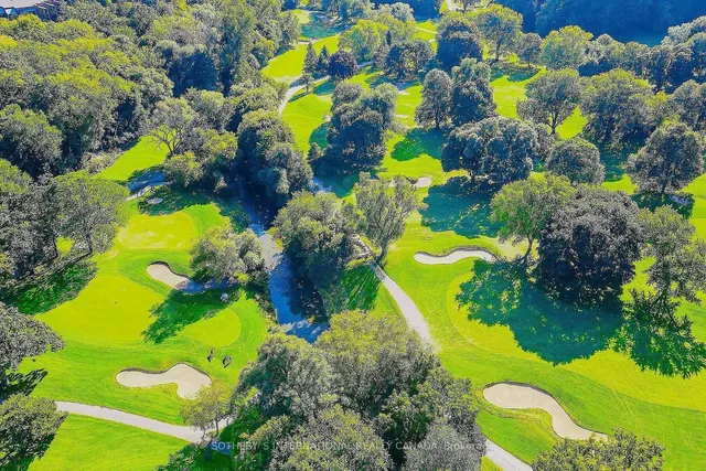 Additional image 33 of 372 Old Yonge St